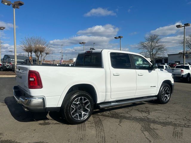 2025 Ram 1500 Laramie photo 3