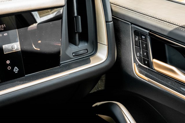 2025 Porsche Cayenne Turbo GT photo 22