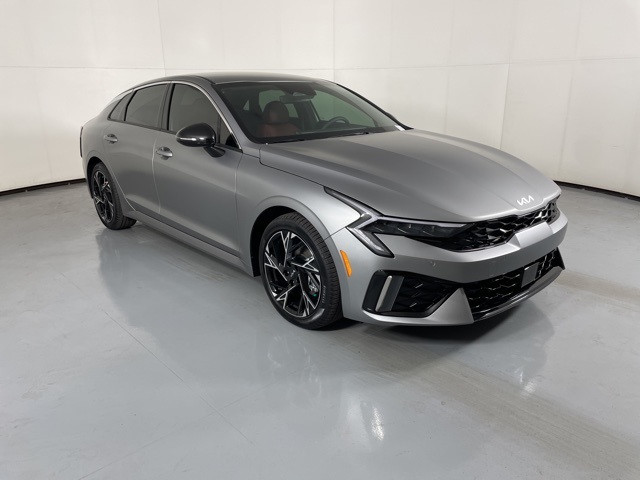 2026 Kia K5 GT-Line photo 2