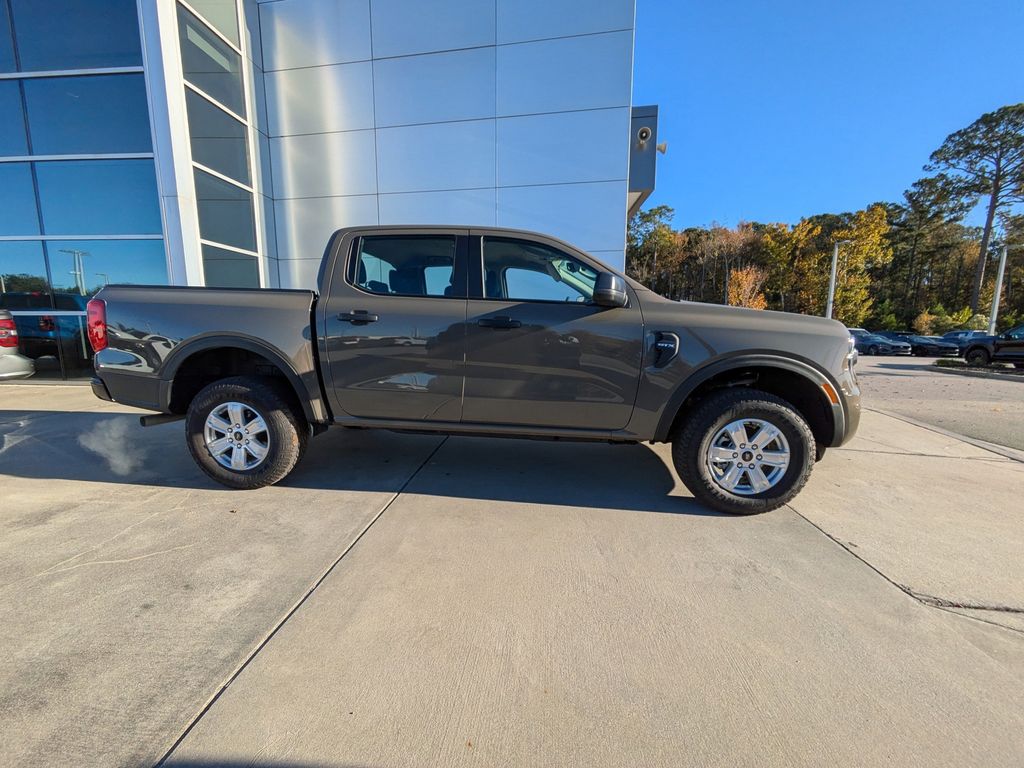 2025 Ford Ranger XL photo 3
