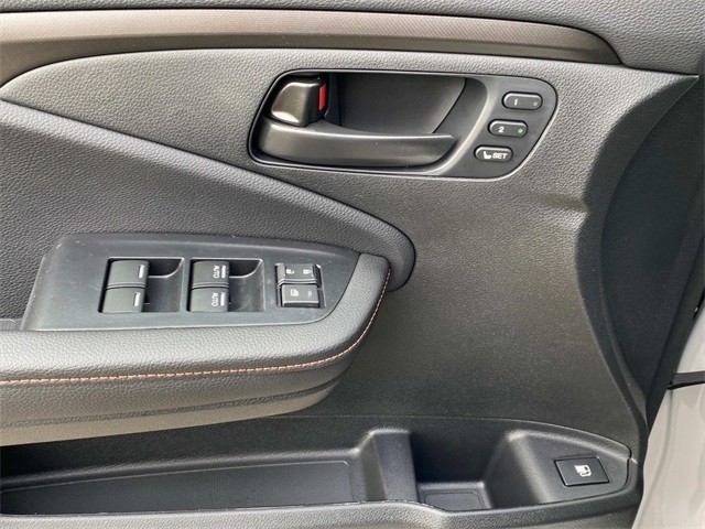 2025 Honda Ridgeline TrailSport photo 8