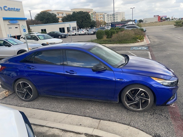2023 Hyundai Elantra N Line photo 4