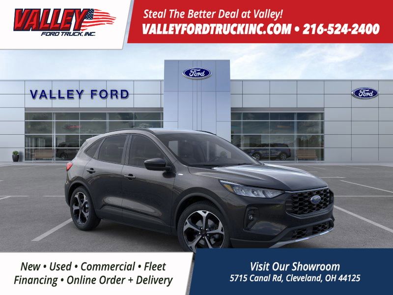 2025 Ford Escape ST-Line Select's photo