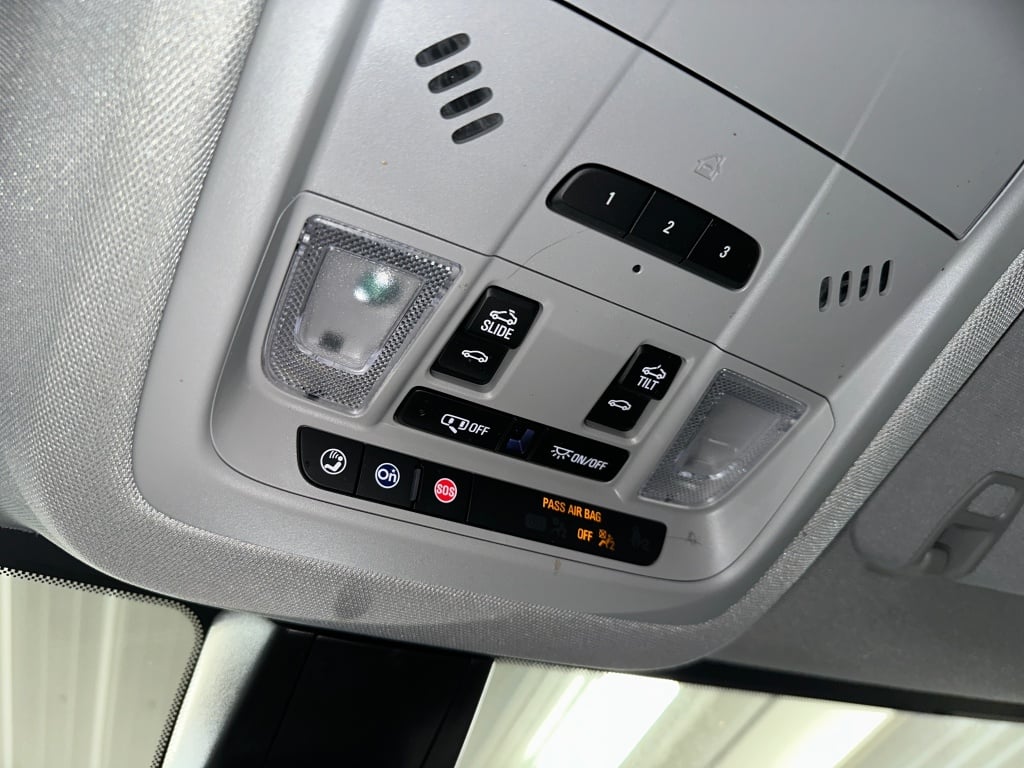 2023 Gmc Acadia AT4 photo 18