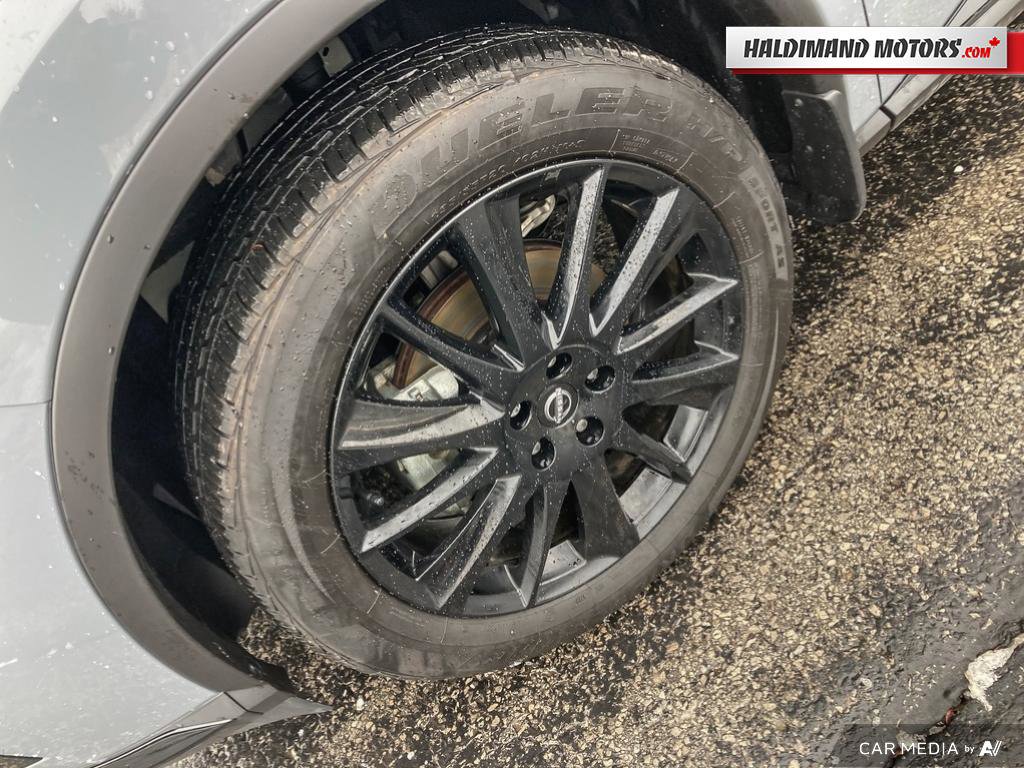 Used 2024 Gray Nissan SL MIDNIGHT image 9