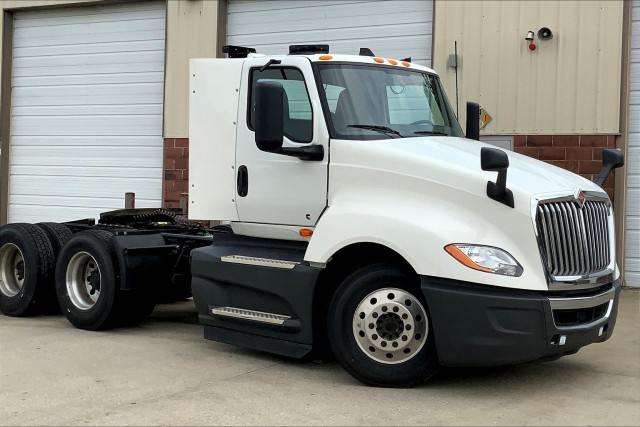 Pre-Owned 2020 International LT625 6x4 Day Cab