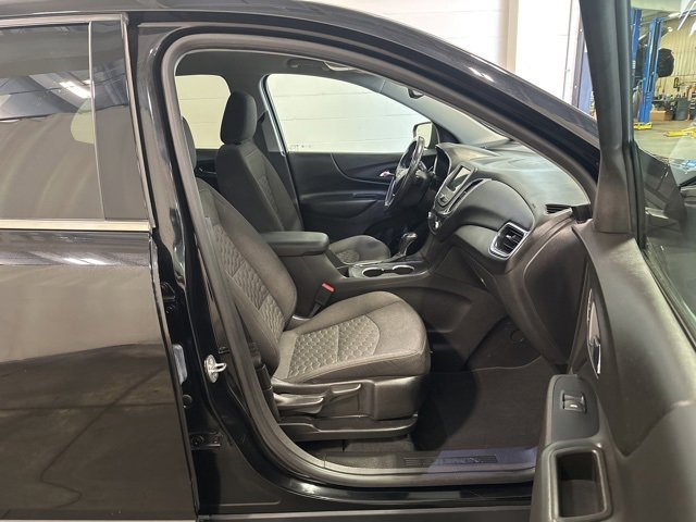 2019 Chevrolet Equinox LT photo 8