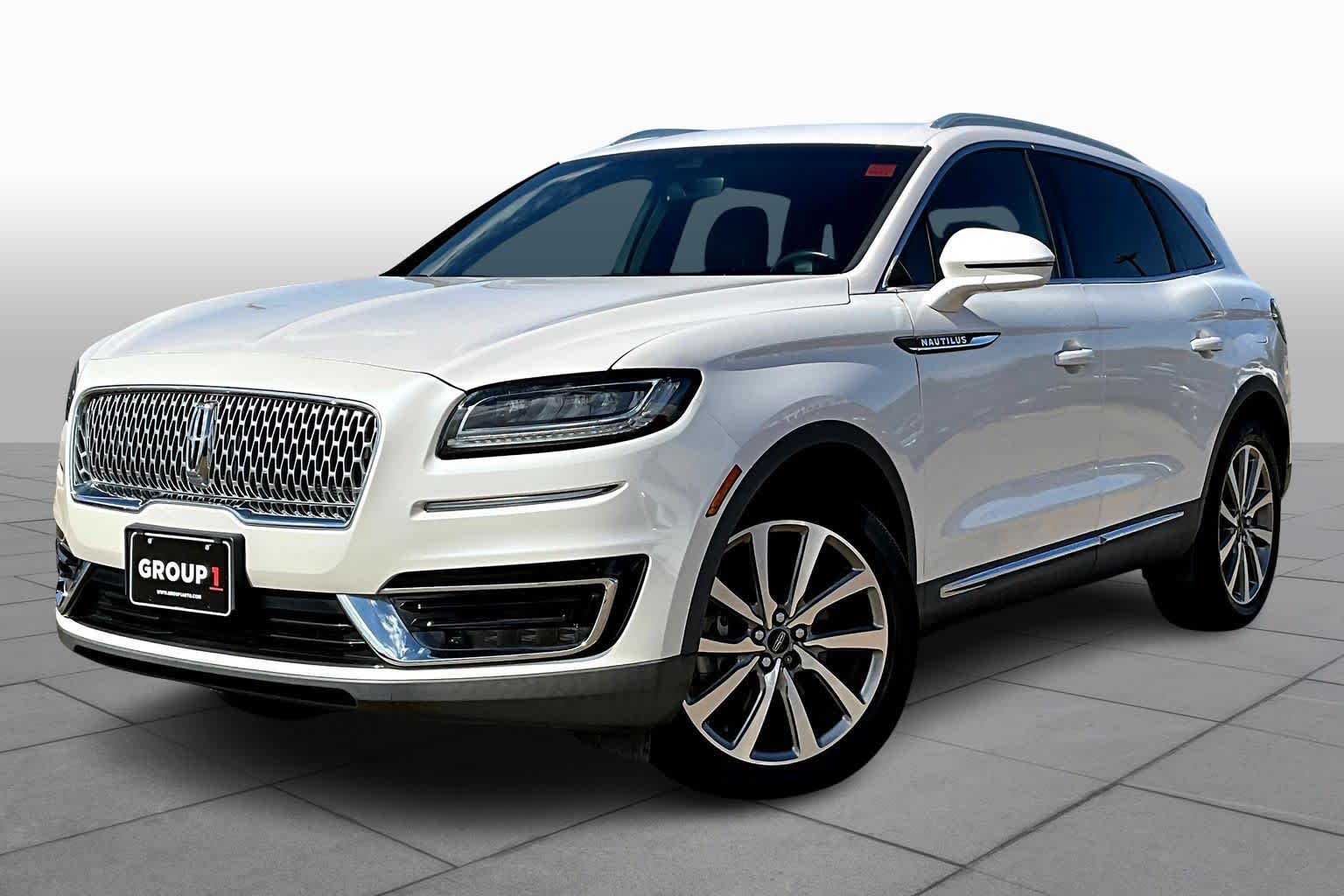 2019 Lincoln Nautilus Select's photo