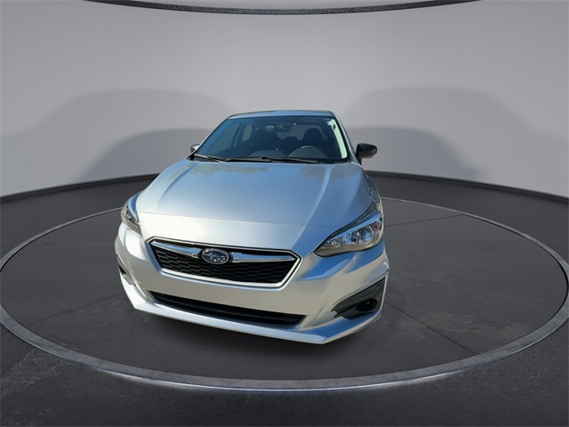 2017 Subaru Impreza 2.0i photo 3