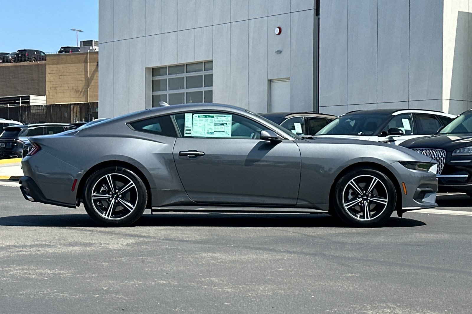 2025 Ford Mustang EcoBoost Premium photo 2
