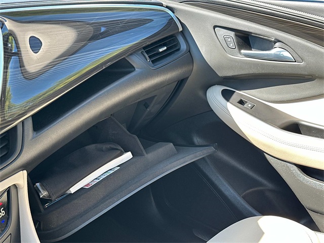 2019 Buick Envision Preferred photo 26