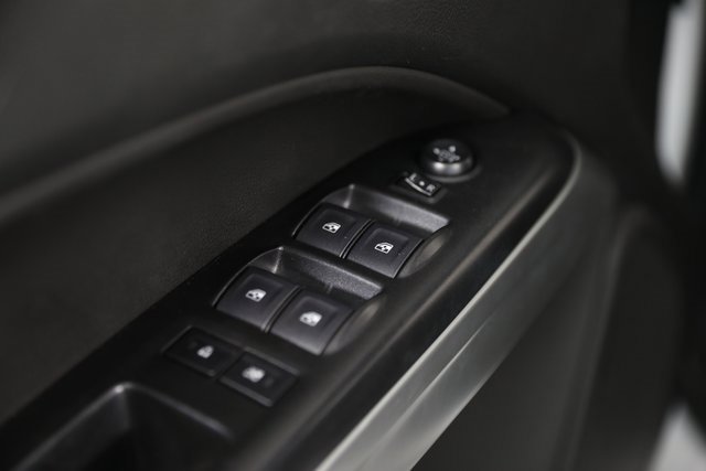 2022 Chevrolet Colorado LT photo 11