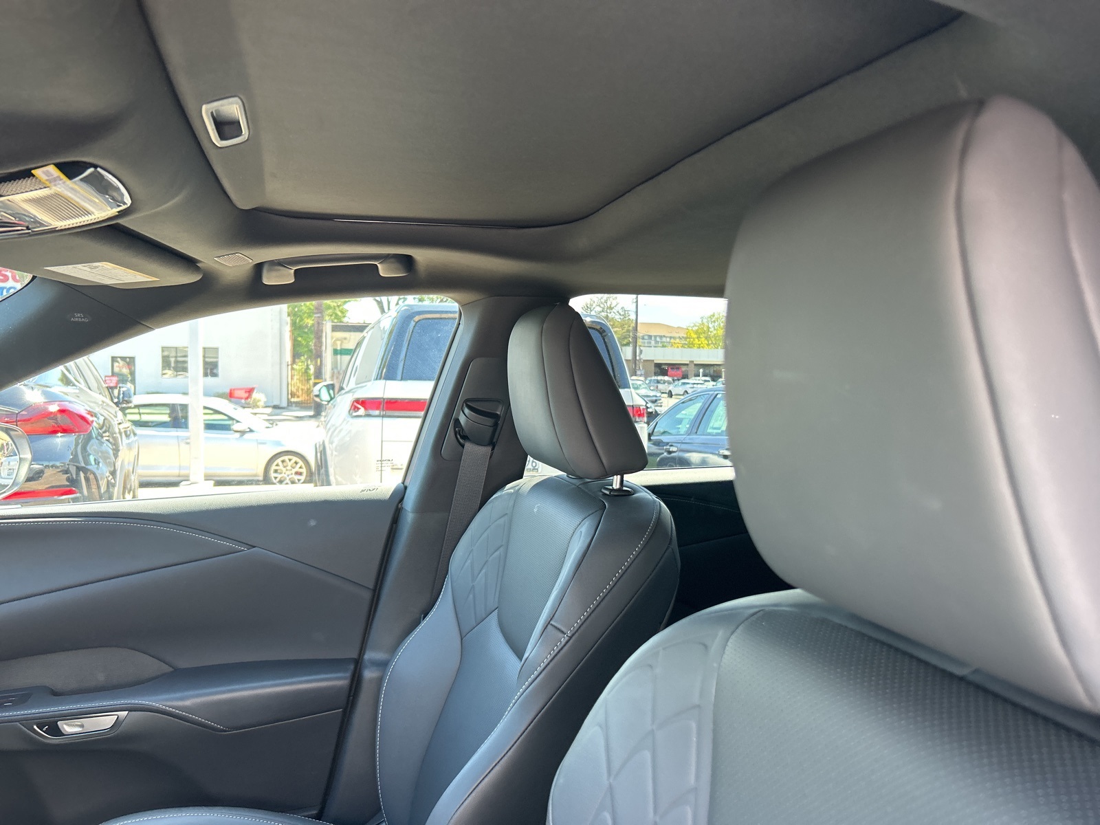 2024 Lexus RX 350h photo 9
