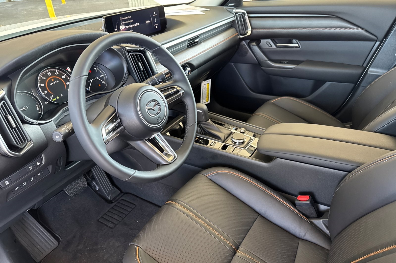 2025 Mazda CX-50 Premium Plus photo 8