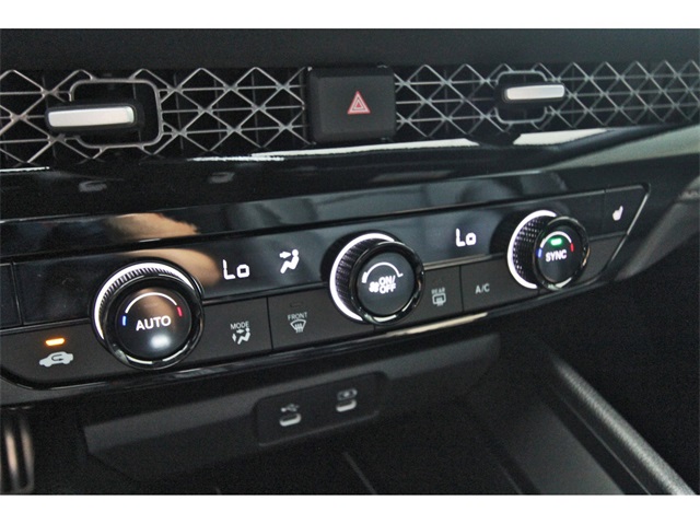 2025 Honda Accord Hybrid Sport-L photo 18