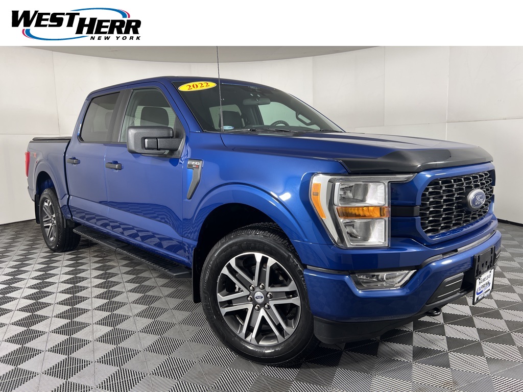 2022 Ford F-150 XL's photo