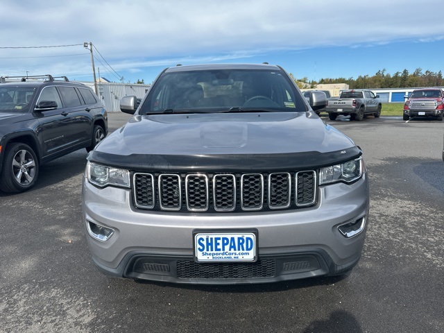 2021 Jeep Grand Cherokee Laredo E photo 2