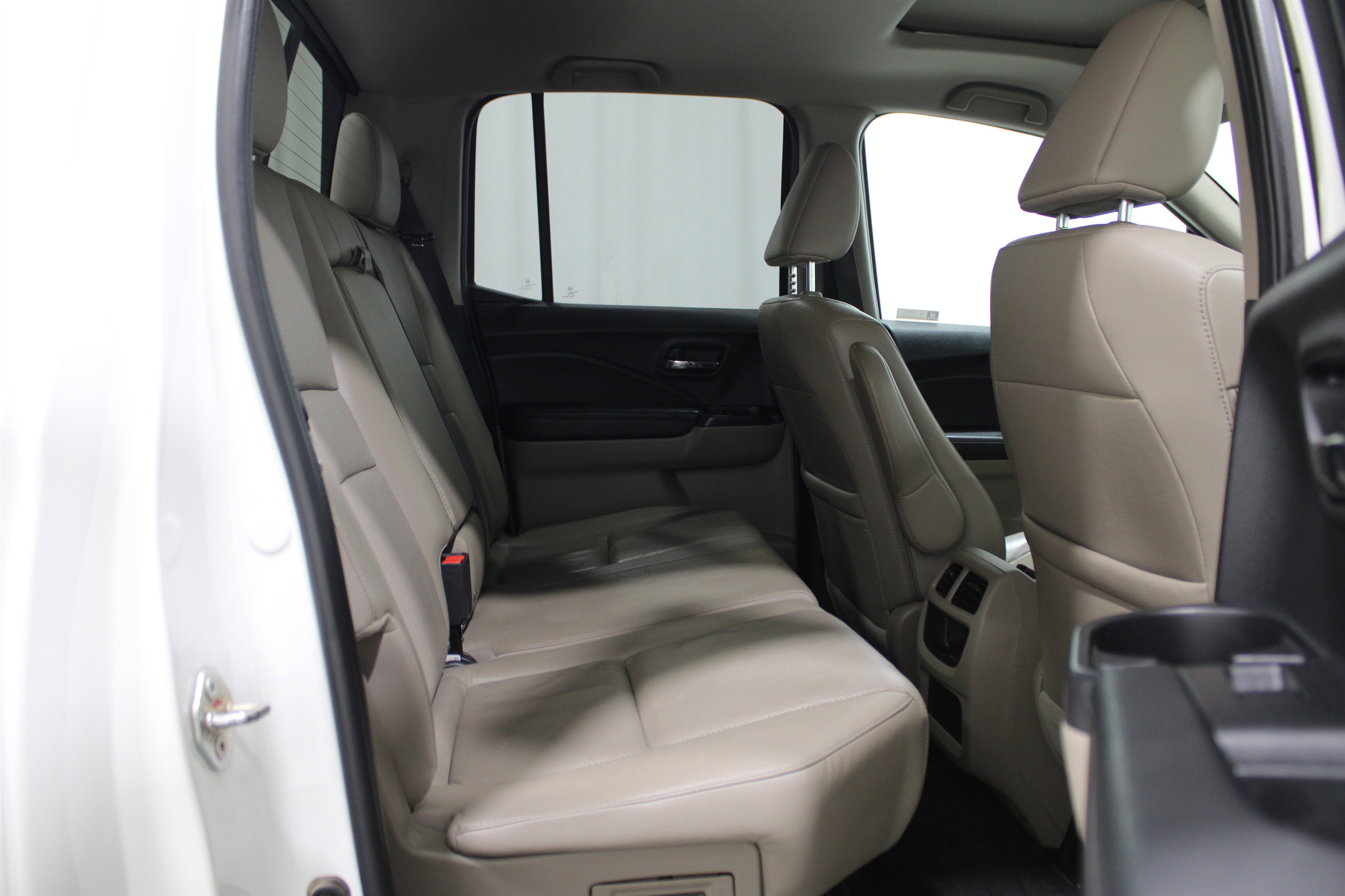 2019 Honda Ridgeline RTL-E photo 18