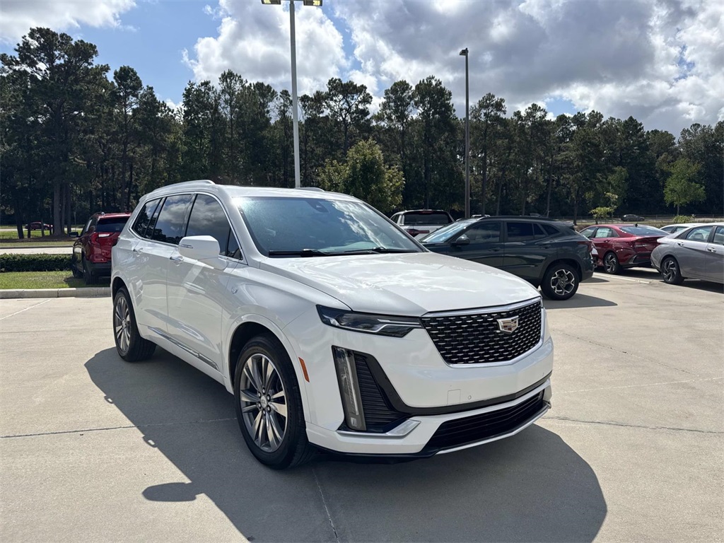2021 Cadillac XT6 Premium Luxury photo 3