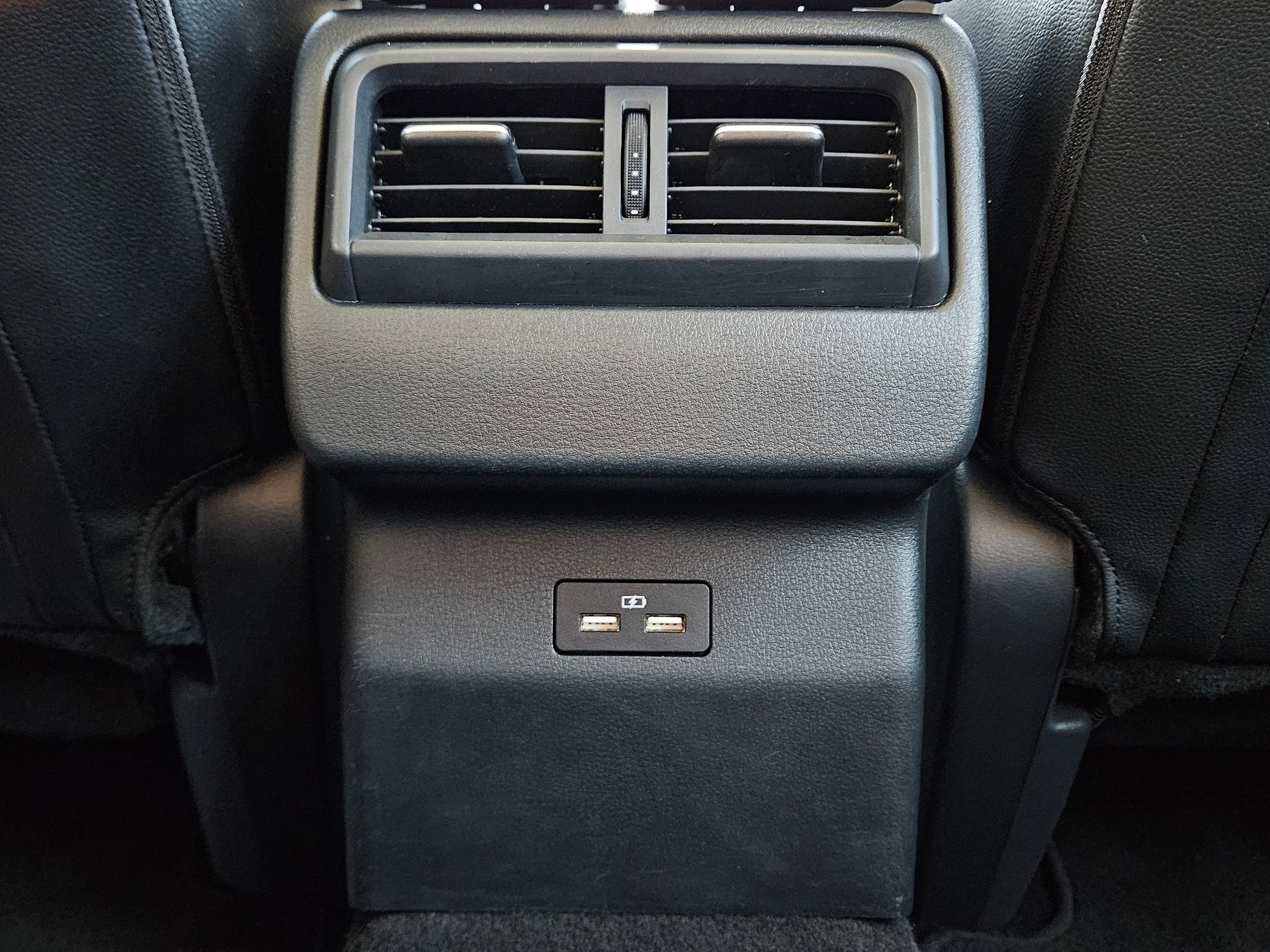 2024 Mazda CX-50 2.5 S Preferred photo 23