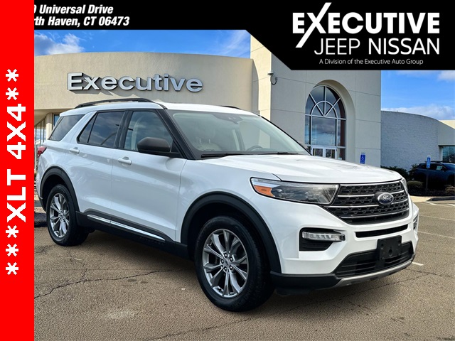 2022 Ford Explorer XLT's photo
