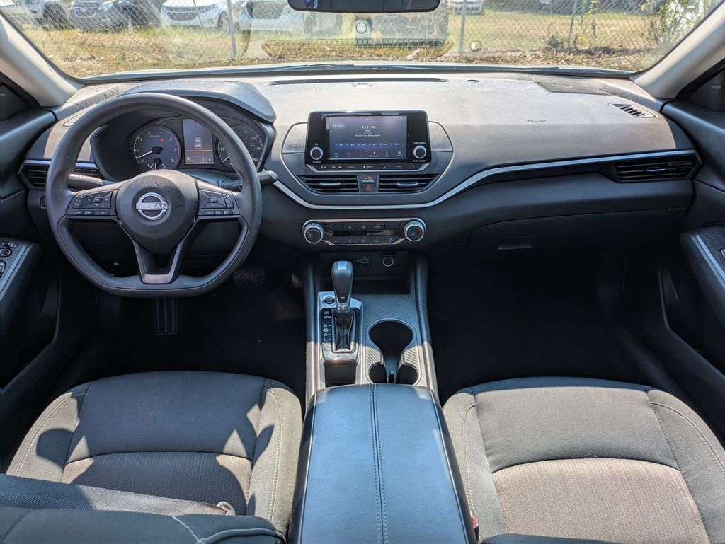 2024 Nissan Altima 2.5 S photo 23