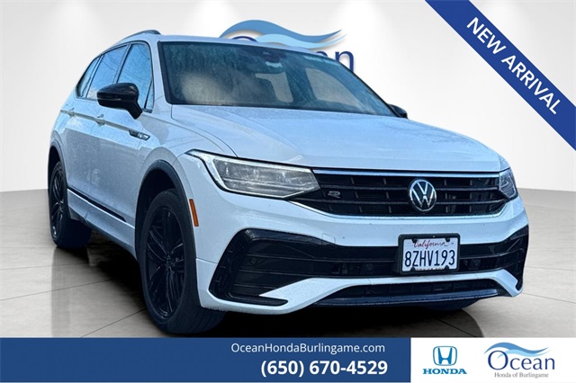 2022 Volkswagen Tiguan SE R-LINE BLACK