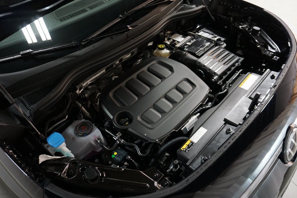 2025 Volkswagen Tiguan SE R-Line Black photo 28
