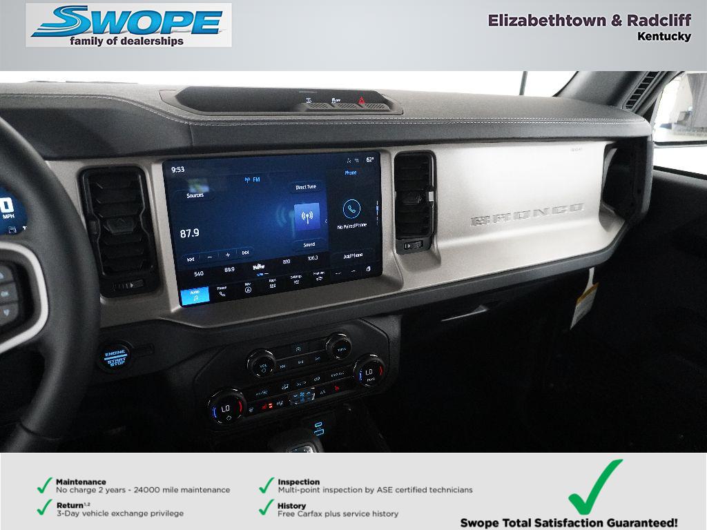 2025 Ford Bronco Outer Banks photo 16