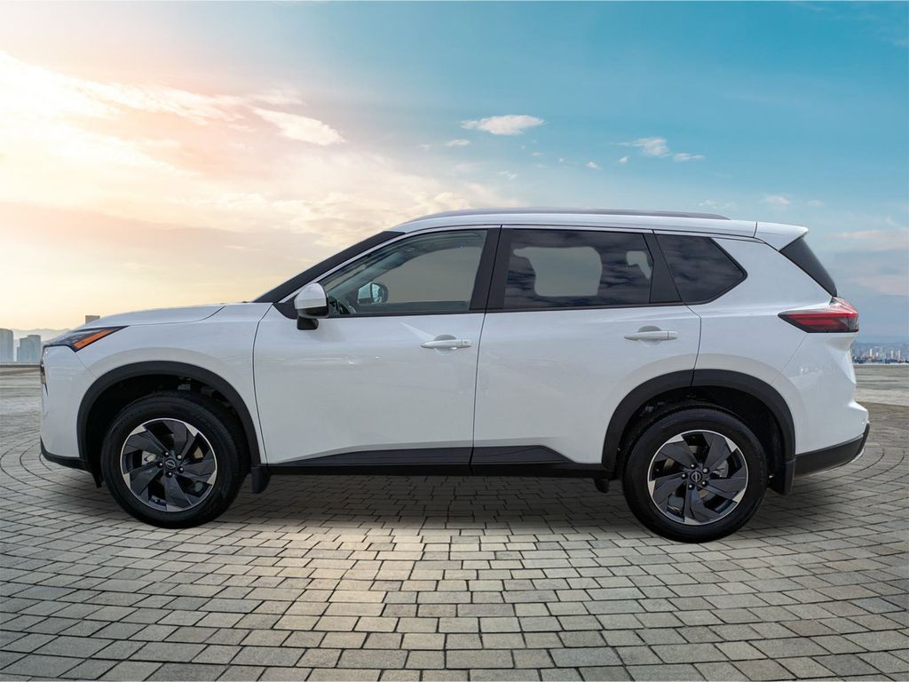2026 Nissan Rogue SV photo 4