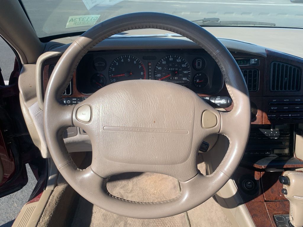 1994 Subaru SVX photo 9