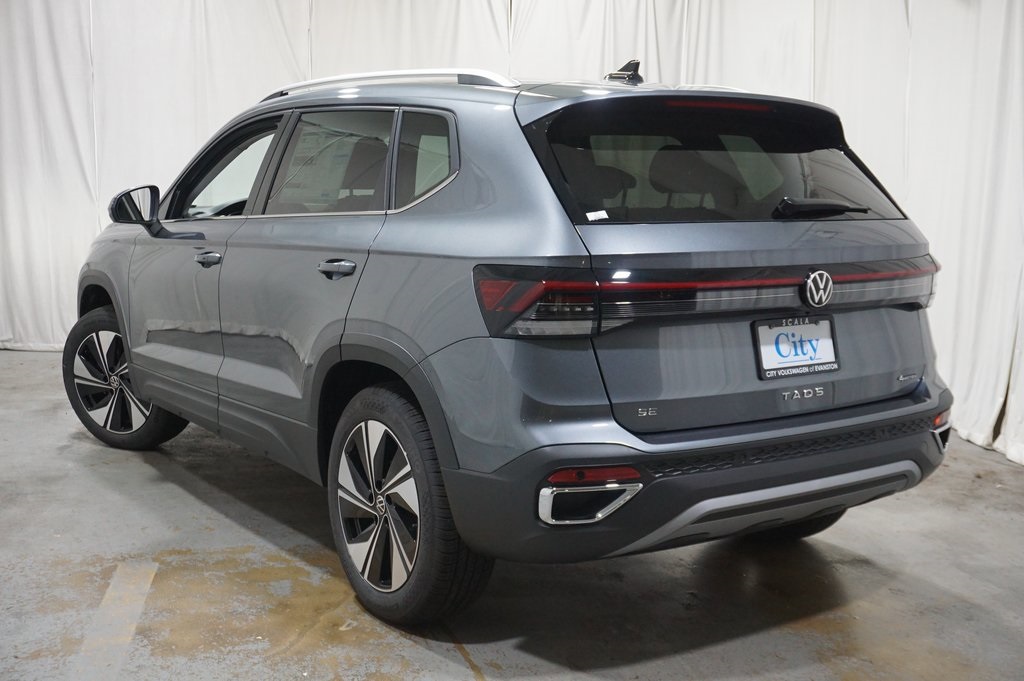 2025 Volkswagen Taos SE photo 7