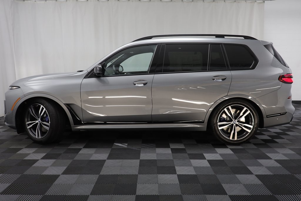 2026 Bmw X7 M60i photo 3
