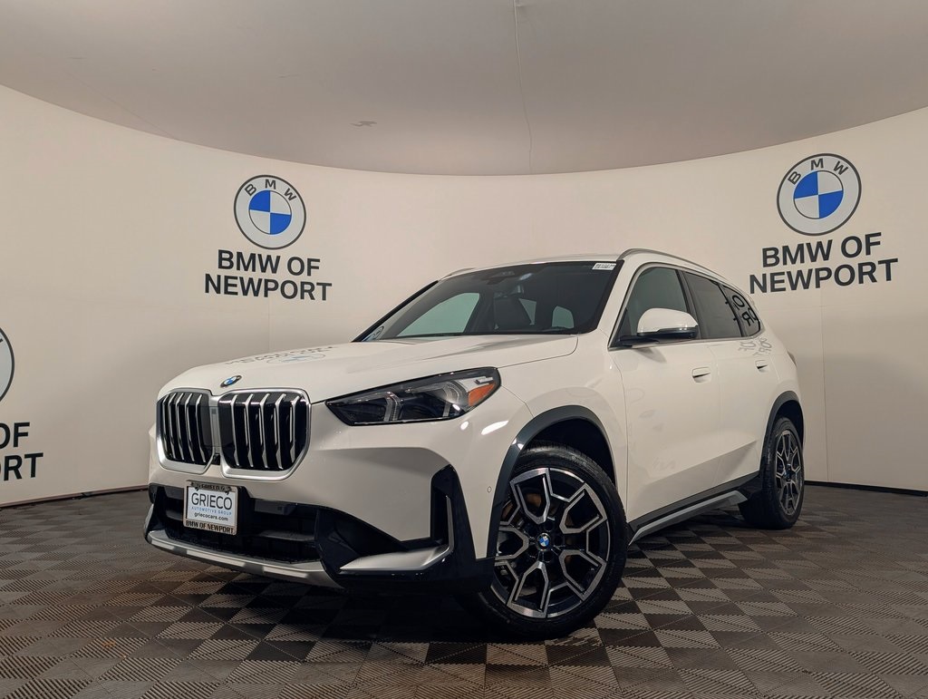 2026 BMW X1 28i's photo