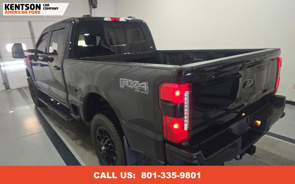 2024 Ford F-250 photo 4