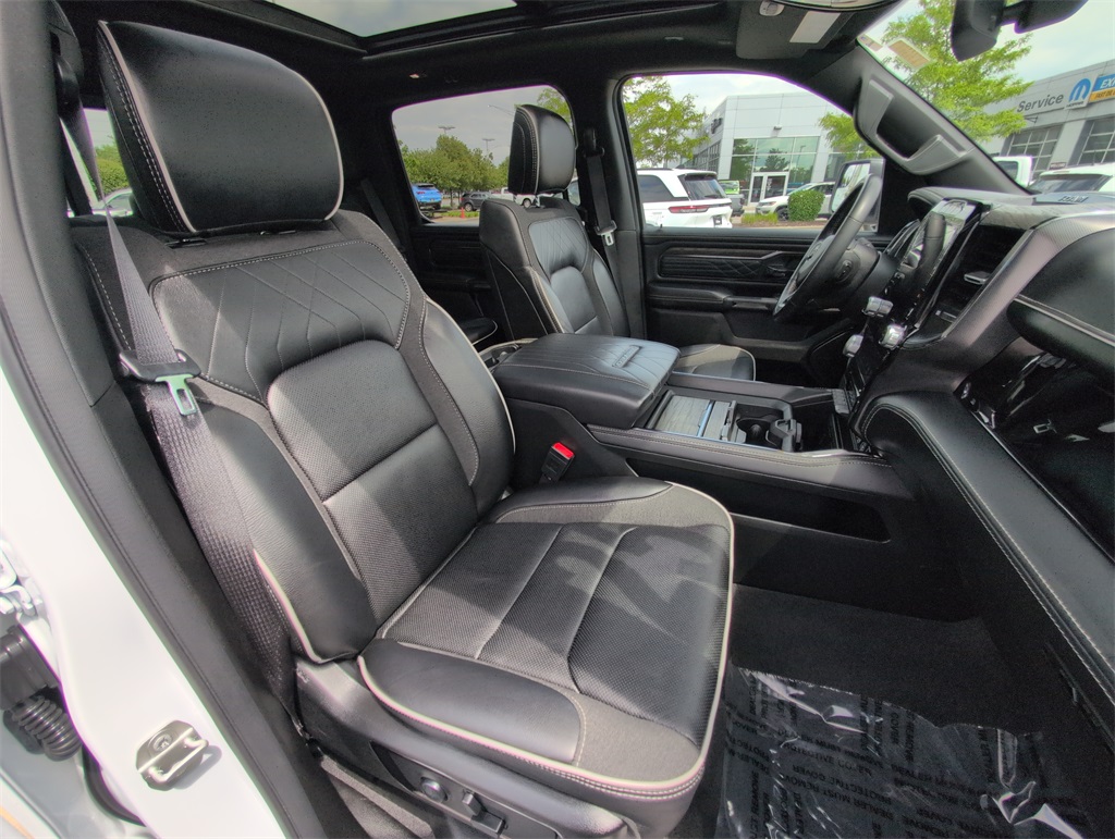 2025 Ram 1500 Limited photo 24