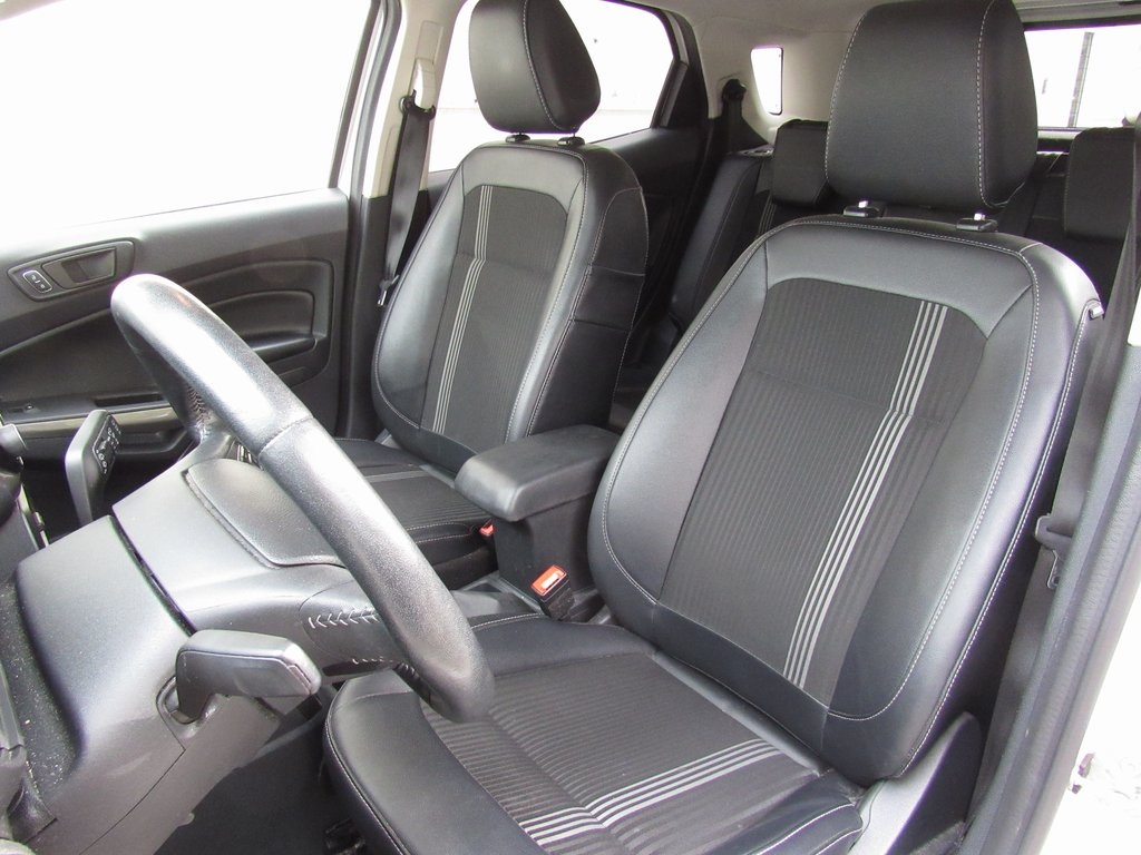2019 Ford EcoSport SES photo 10