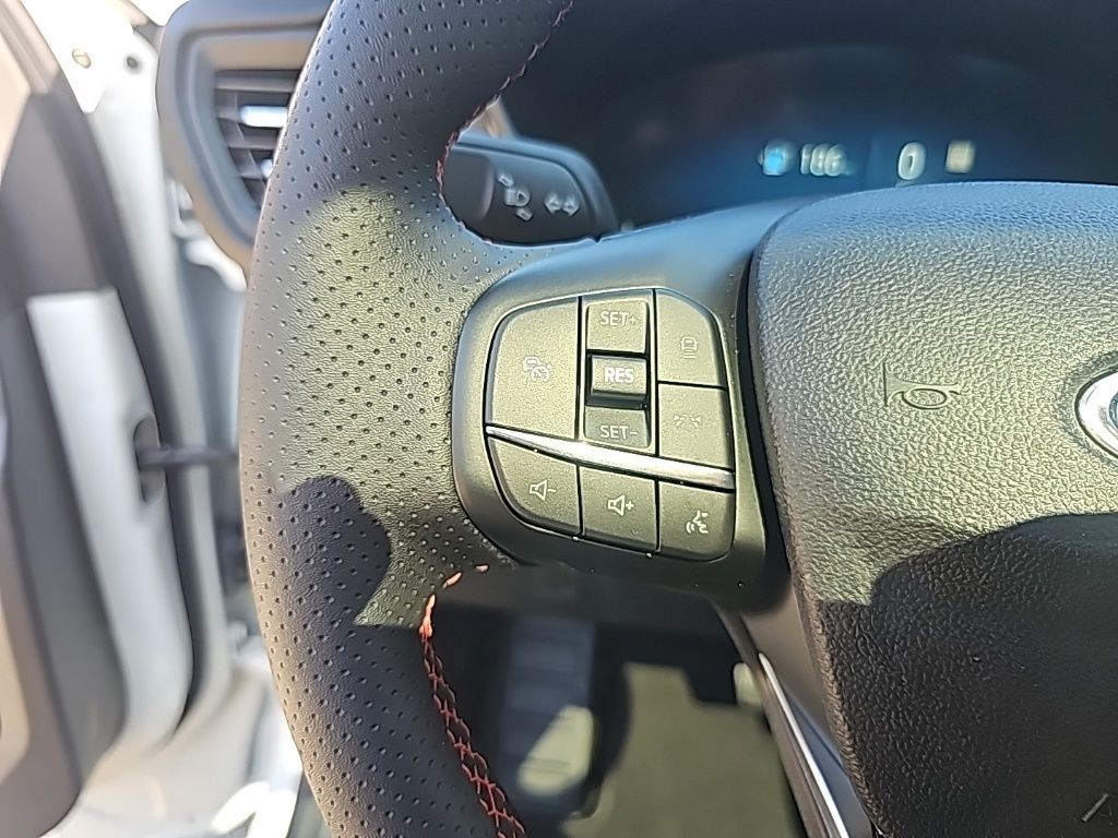 2025 Ford Escape ST-Line Select photo 23