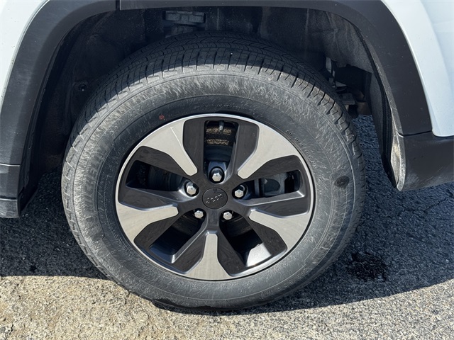 2022 Jeep Grand Cherokee Limited 4xe photo 11
