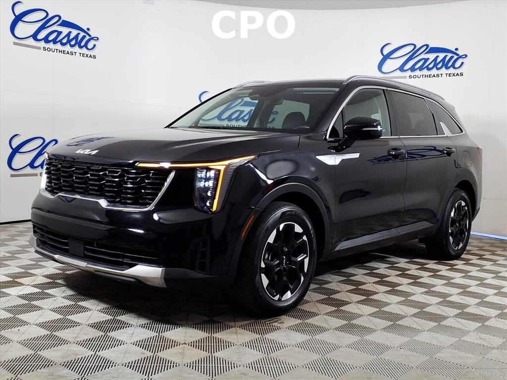 2024 Kia Sorento S photo 3