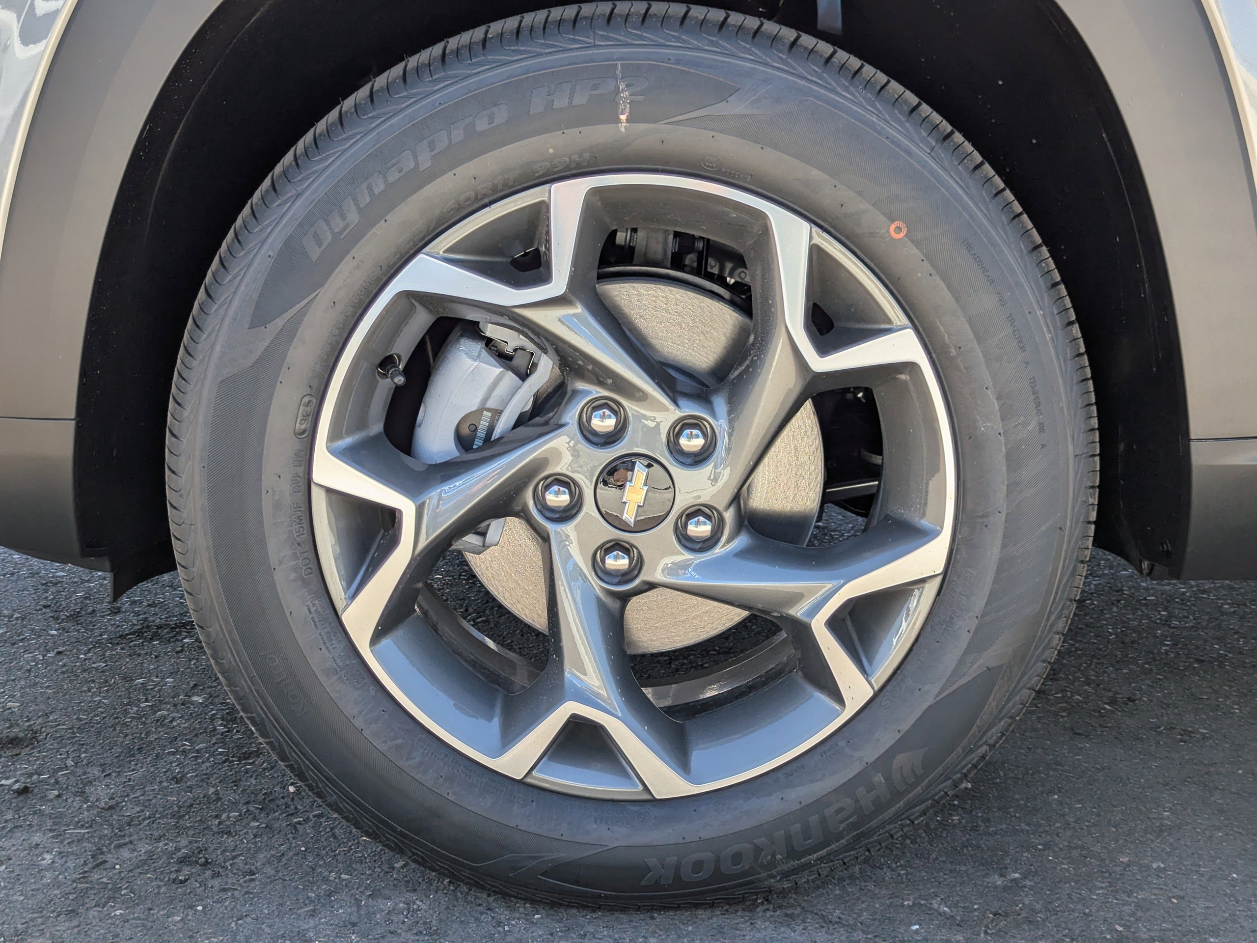 2025 Chevrolet Trax LT photo 42