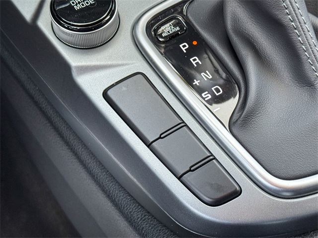 2023 Kia Seltos LX photo 39
