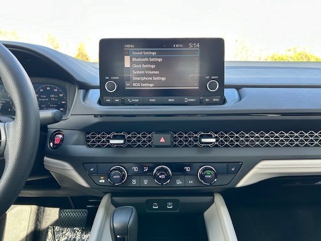 2025 Honda Accord 1.5T SE photo 11