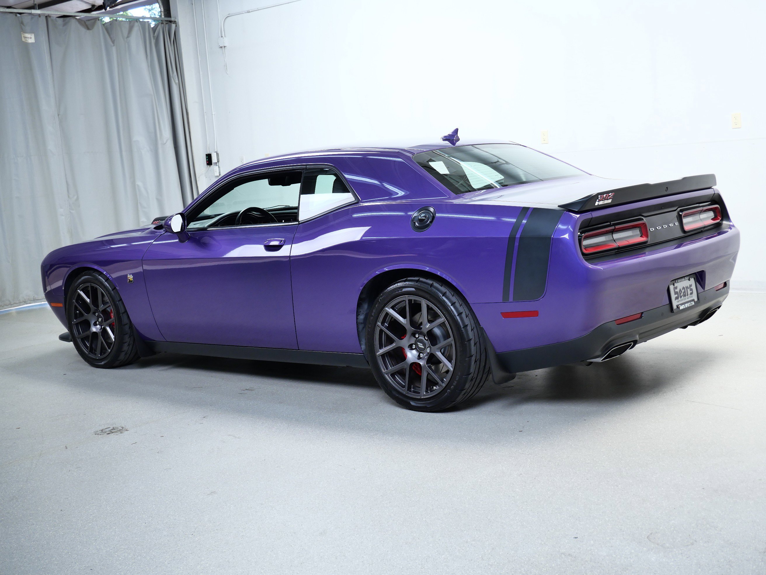 2018 Dodge Challenger 392 Scat Pack Shaker photo 9