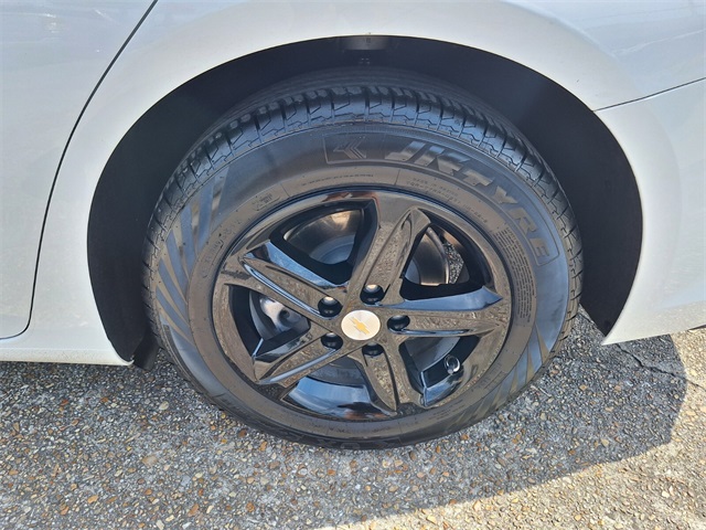 2024 Chevrolet Malibu LS photo 22