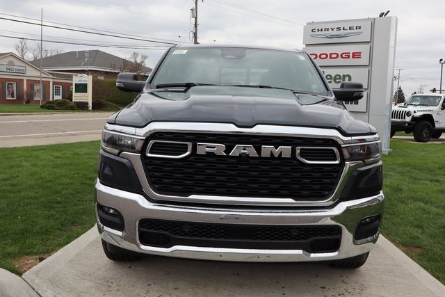 2025 Ram 1500 Big Horn photo 3