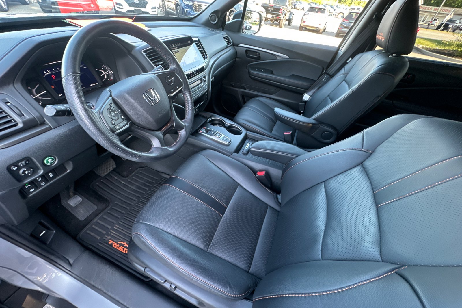 2022 Honda Passport TrailSport photo 7