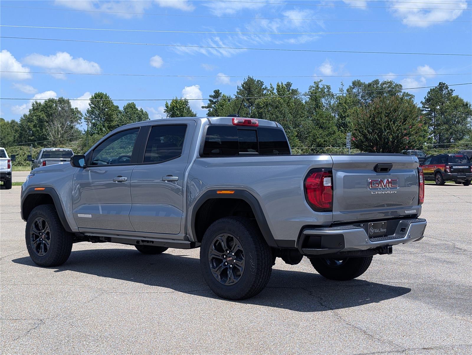 2025 Gmc Canyon Elevation photo 4