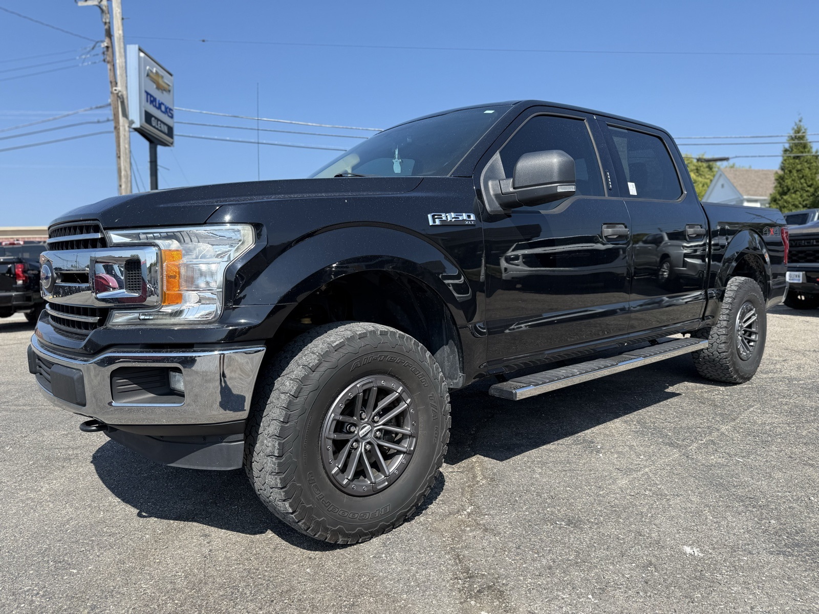 2018 Ford F-150 XLT photo 2