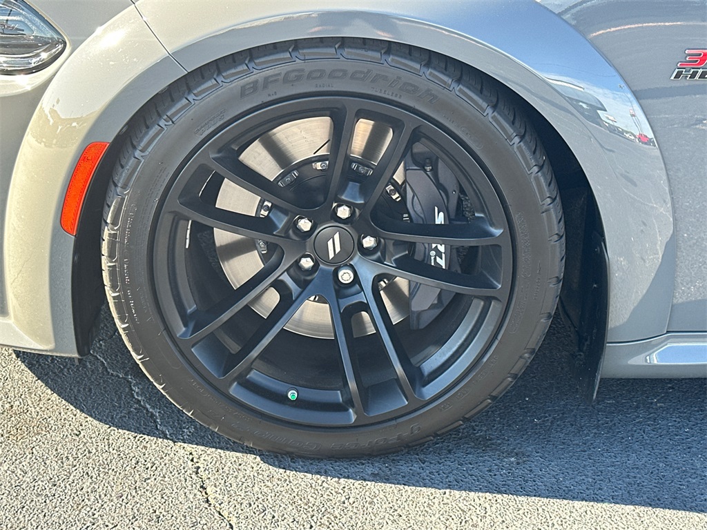 2023 Dodge Charger R/T Scat Pack Widebody photo 11